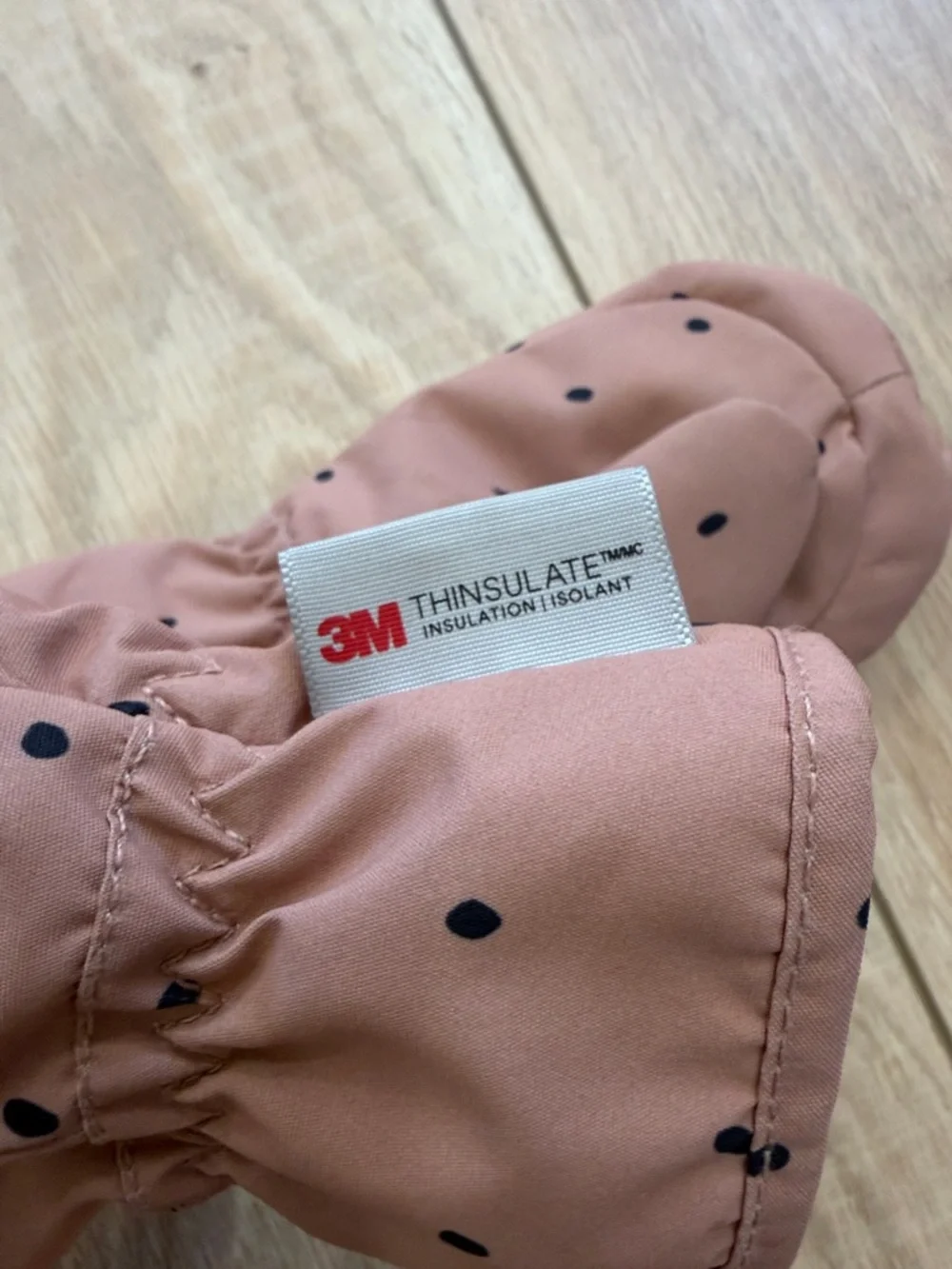 H&M Mauve Pink Mittens with Black Dot Pattern